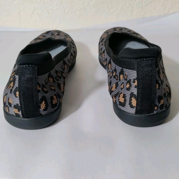 Clarks Cloudersteppers Women's Gray and Black Casual Loafers- Size 7.5 - Picture 4 of 8